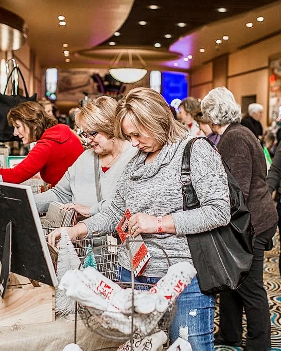 Shopping at the 2017 Ohio Made Holiday Market.